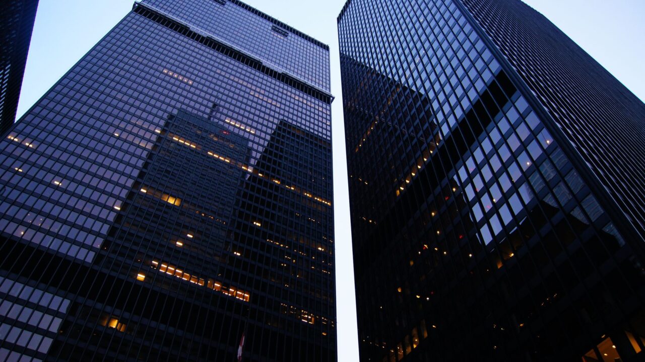 Salaire minimum en Ontario au 1er octobre 2026 : ce que gagne un stagiaire
